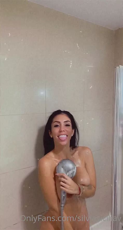 Ssicilia Totally Naked Un Shower Latina Porn XHamster