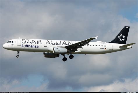 Airbus A321 131 Star Alliance Lufthansa Aviation Photo 7404005