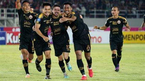 Unggul Jumlah Pemain Persija Gagal Taklukkan Persis Solo Di Manahan