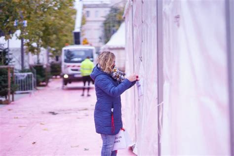 Noël sinvite au marché Ville de Draguignan