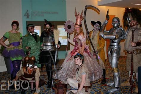 Wizard Of Oz Steampunk Troupe Courtesy Of The Dragon Con Steampunk Gallery Dragoncon