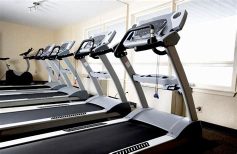 5 Treadmill Types Explained To Match Your Fitness Goals