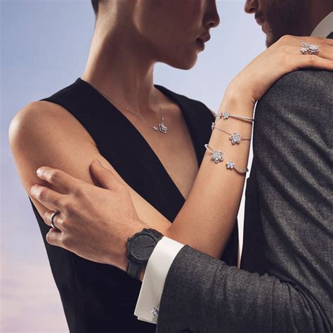 Luxury gifts for her and him | The Gift of Graff | Graff