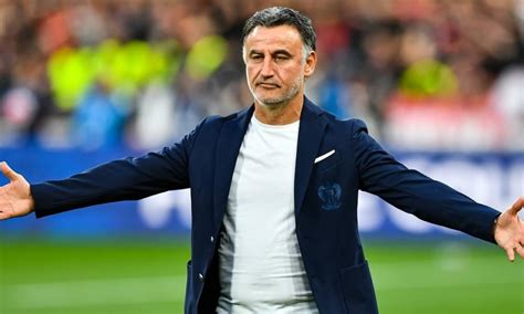 CHRISTOPHE GALTIER NOUVEL ENTRAINEUR DU PSG GROSSE CLIM POUR ZIDANE