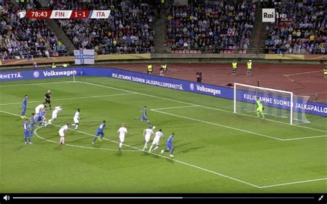 Video Chelsea S Jorginho Scores Superb Penalty For Italy