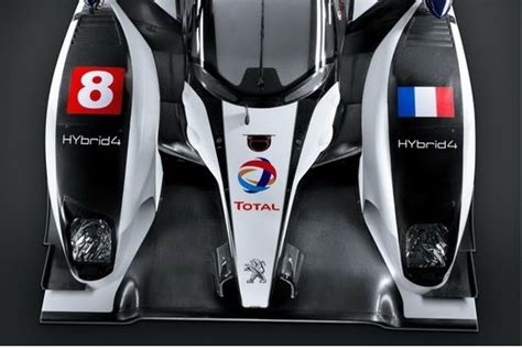 2011 Peugeot 908 HYbrid4 LMP1 Racecar