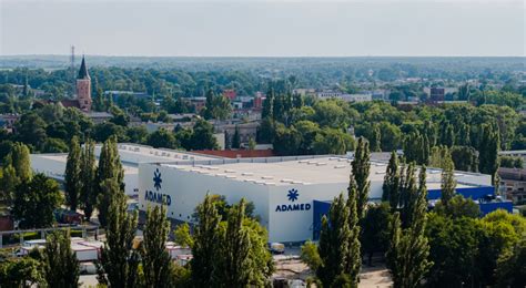 Firma Farmaceutyczna Adamed Inwestuje W Pabianicach