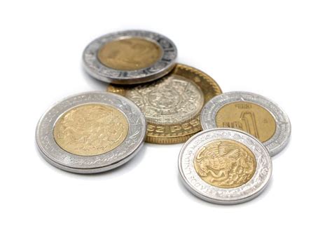 Coins mexikan arkivfoto. Bild av vitt, guld, ekonomi - 56533998