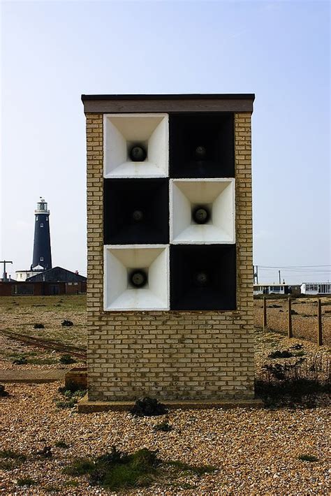 Fog Horn Signal Station (Dungeness Lighthouse) | foghorn