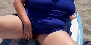 Secretly Playing My Pussy On A Crowded Beach Tnaflix