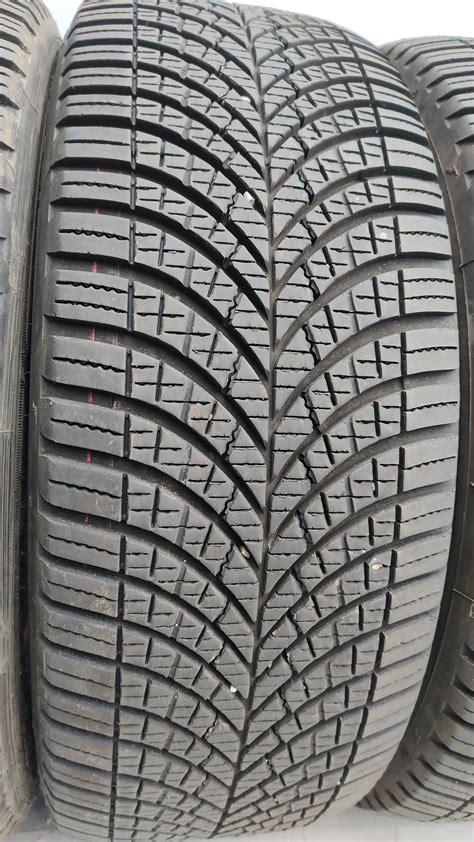 Opony Całoroczne 225 55 17 Goodyear 2023r Jak Nowe MB Głogów OLX pl