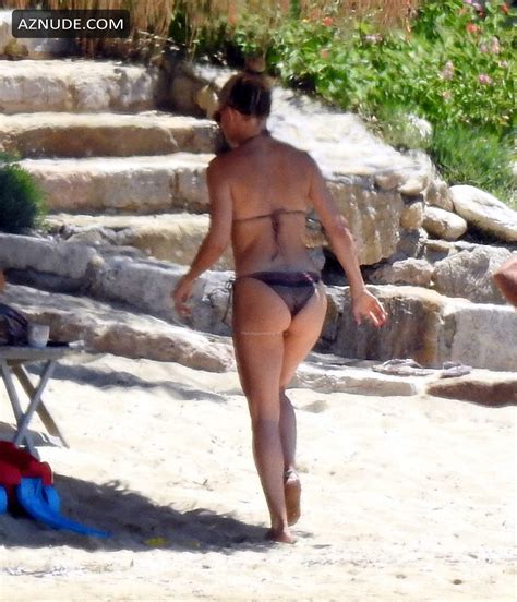 Kate Hudson Sexy In A Bikini On Her Vacation At Skiathos Island Greece Aznude