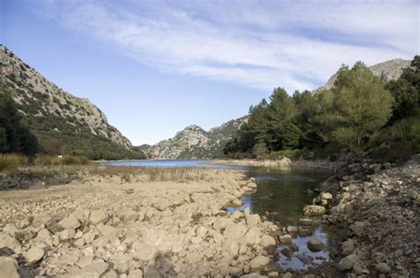 Foto Riachuelo Del Entrada Al Embalse De Gorg Blau Escorca Illes