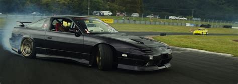 How To Setup a Nissan 240SX for Drifting – The Basic Guide – Redline360