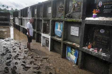 Batangas Cemetery Muddy Ahead Of Undas Due To Kristine Photos Gma