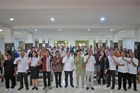 Pemerintah Kabupaten Manggarai Barat Bersama Dengan Yayasan Humanis Dan