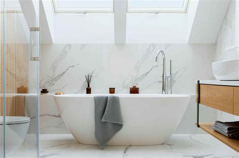 Guide: Choosing The Right Bathtub For Your Bathroom Renovation