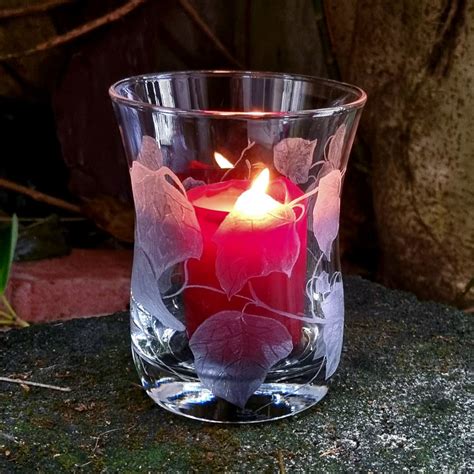 Hurricane Glass - Glass Engraving by Ursula