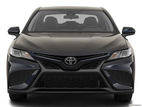 New Toyota Camry L Le Hp Photos Prices And Specs In Saudi