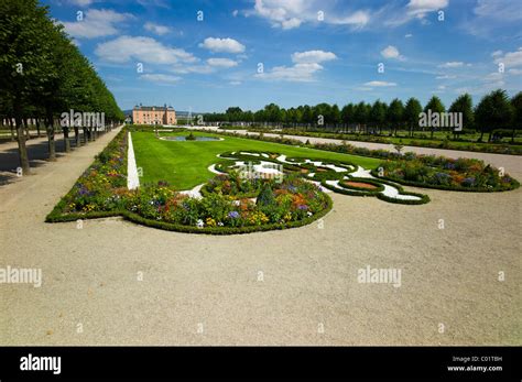 Castle gardens and Schloss Schwetzingen castle, 18th century ...