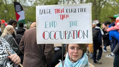 In pictures: Pro-Palestine protesters take to streets of London ...