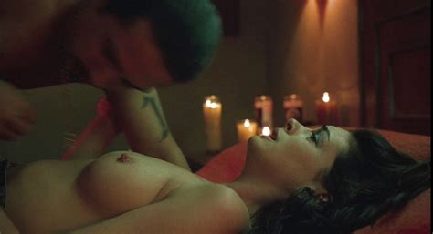 Anne Hathway Sex Scene In Havoc The Fappening