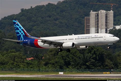 PK-CMO Sriwijaya Air Boeing 737-9LPER(WL) Photo by Azimi Iahra | ID 891294 | Planespotters.net