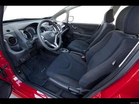 Honda Fit Sport (2012) | Interior