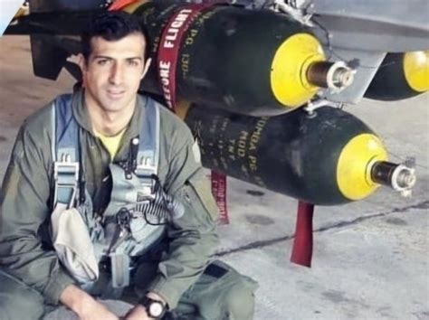 Qui N Era Mauro Testa La Rosa El Piloto De La Fuerza A Rea Que Muri