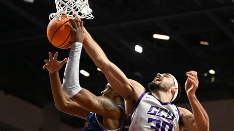 Grand Canyon March Madness: Basketball fans sound off on social media