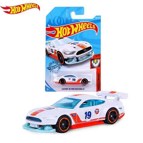 Hot Wheels Custom Ford Mustang Gt Muscle Mania Branco Shopee