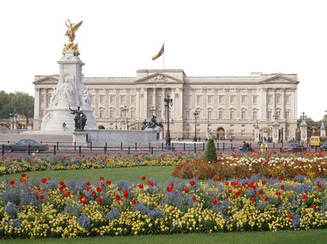 Buckingham Palace State Rooms Tickets | London | TodayTix