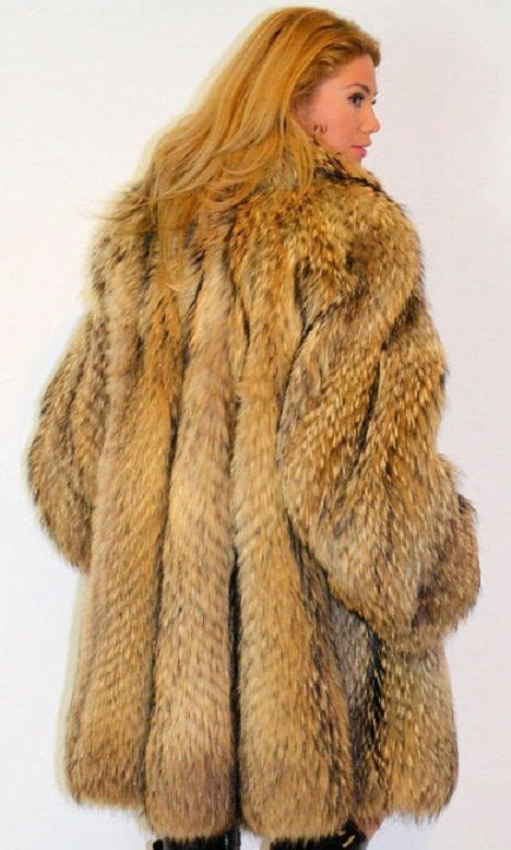 Fur Fashion Womens Fashion Racoon Fur Coat Sophisticated Furs