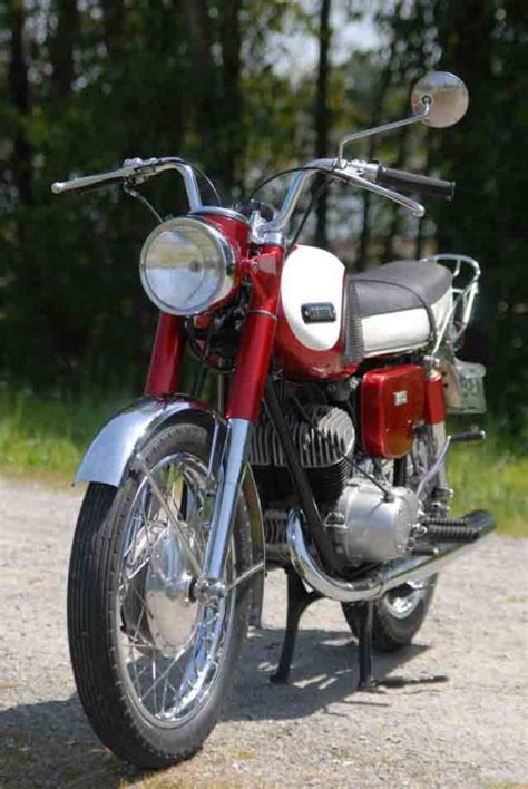 Restoring A 1965 Yamaha Ym1 Motorcycle Classics