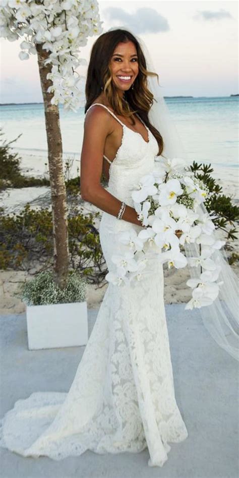 15 Hawaiian Wedding Dresses For Your Love Story | Wedding Dresses Guide