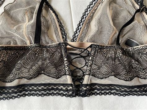 Victorias Secret Black Lace Nude Large Bra Bralett C… Gem