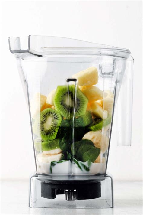 Kiwi Smoothie - Smoothies and Shakes