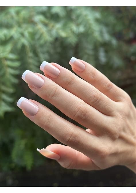 Rubatrend Kalıcı Nude Renk Beyaz Frenchli Takma Tırnak Seti Fiyatları ve Özellikleri