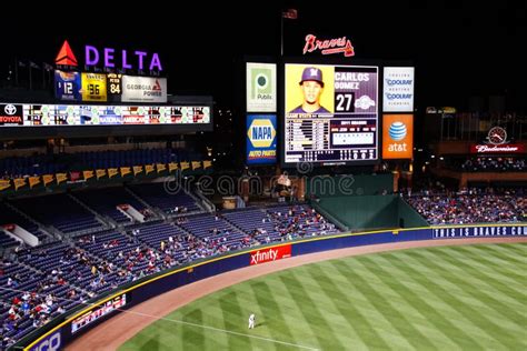 MLB Atlanta Braves - Scoreboard and Outfield Editorial Photography ...