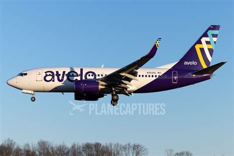 Avelo Airlines Boeing 737 7h4 N703vl Aeropx Aviation Photo Library