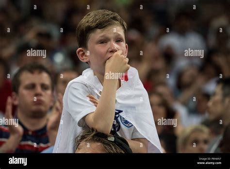 Crying england fan hi-res stock photography and images - Alamy