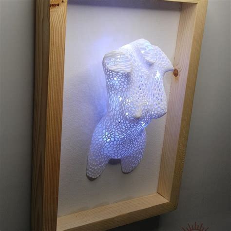 Картины и панно :: Панно :: Панно 3D с подсветкой "Силуэт ЖЕНЩИНЫ ...