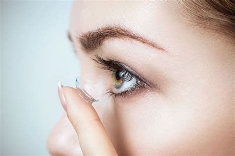 Beginner’s Guide to Contact Lenses | MyVision.org