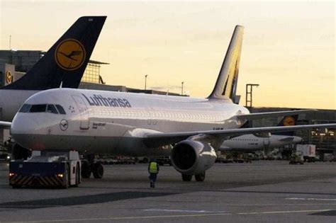 Lufthansa Retires Its 30 Year Old Airbus A320