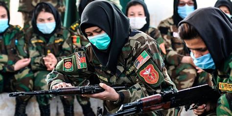 Afghan Women Carry Guns In Streets Protest Taliban As Country Struggles Fox News