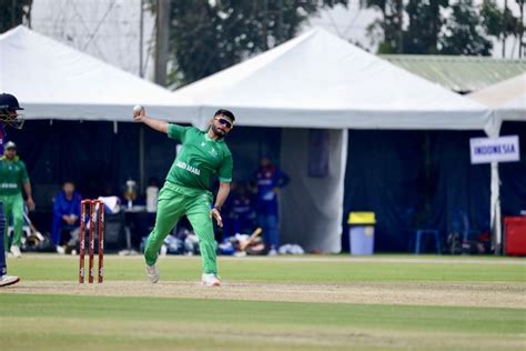 abdul waheed hits   day  records  saudi arabia arab news