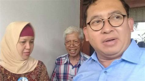 Fadli Zon Ajak Ngabalin Jadi Figuran Video Lagu Tangan Besi