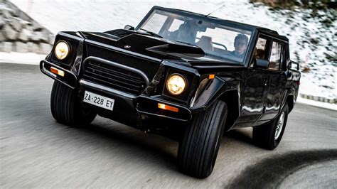 Driving The Rambo Lambo: Lamborghini LM002 | Motorious