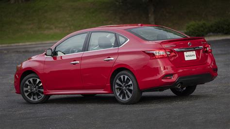 2017 Nissan Sentra SR Turbo Revealed with 188 HP and Sporty Design ...