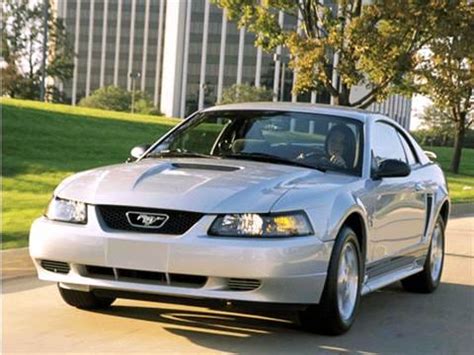 2001 Ford Mustang | Pricing, Ratings & Reviews | Kelley Blue Book